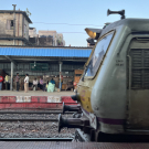 poranny pociąg Sealeh-Canning